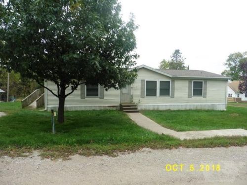 203 North St, Shannon City, IA 50861-8461