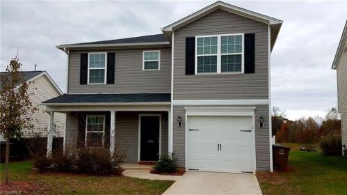 1496 Hamilton Hills Dr, Greensboro, NC 27406-9808