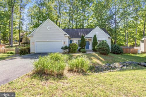 10805 Chancellorsville Dr, Spotsylvania VA  22553-3929 exterior