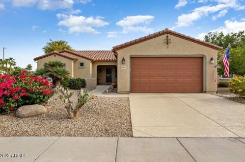 19173 Cathedral Point Ct, Sun City, AZ 85387-8247