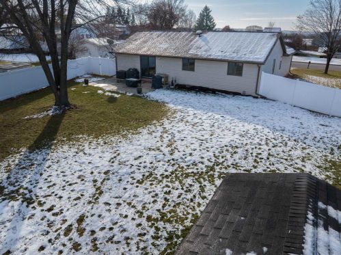 2165 Bluebill St, Green Bay, WI 54311-6029