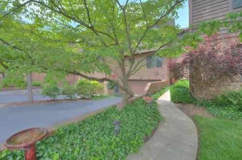 88 Carpenters Rdg, Cincinnati, OH 45241-3244