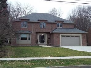 752 Elmwood Rd, Cleveland OH  44116-1212 exterior