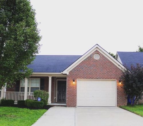 224 Fairgrounds Dr, Lexington, KY 40516-9690