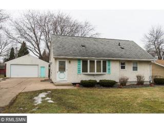 2255 Craig Pl, Saint Paul, MN 55109-2818
