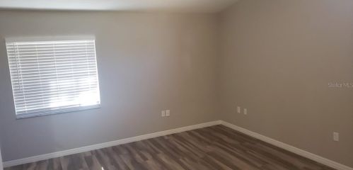 6382 Forestwood Dr, Lakeland FL 33811-2405 exterior