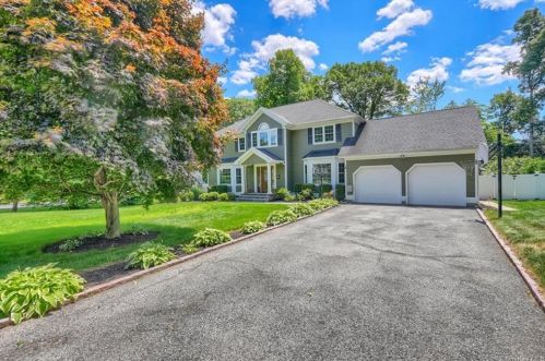 11 Sherbrooke Rd, Mahopac, NY 10541-1260