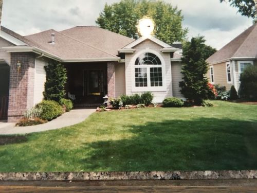 800 Maberry Dr, Lynden, WA 98264-9339