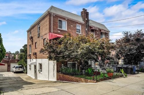 2747 Seymour Ave, Bronx, NY 10469-5523