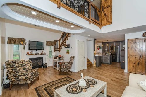 22 Lower Camp Rd, Northwood NH  03261-4340 exterior