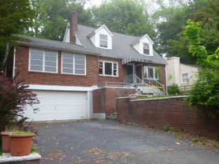 129 Lakeside Blvd, Hopatcong, NJ
