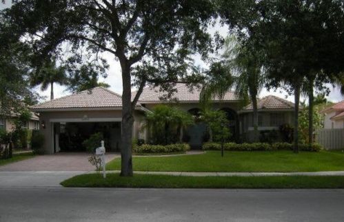 2301 129th Ter, Hollywood, FL 33028-2587