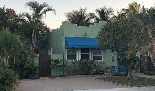 618 El Vedado, West Palm Beach, FL 33405-1958