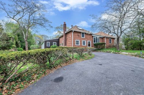 20 Sally Ln, Panamoka, NY 11961-8384
