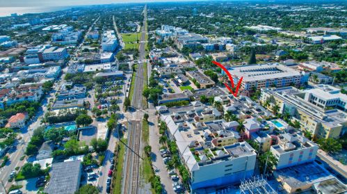 225 1st St, Delray Beach FL  33444-3774 exterior