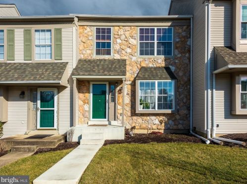 120 Concord Ct, Kennett Sq, PA 19348-2562