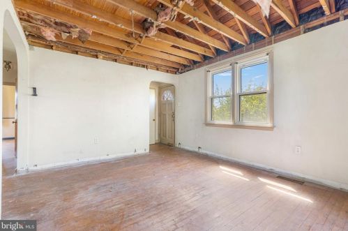 111 Larch Ave, Wilmington, DE 19804-2303