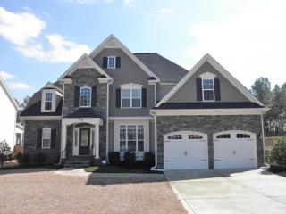 7116 Mariners Landing Dr, Fayetteville, NC 28306-7466
