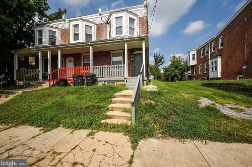 2105 Spruce St, Wilmington, DE 19802-5017
