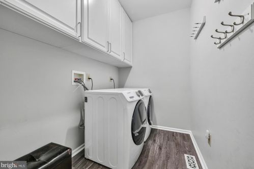 103 Flannery Dr, Norristown PA 19403-2876 exterior