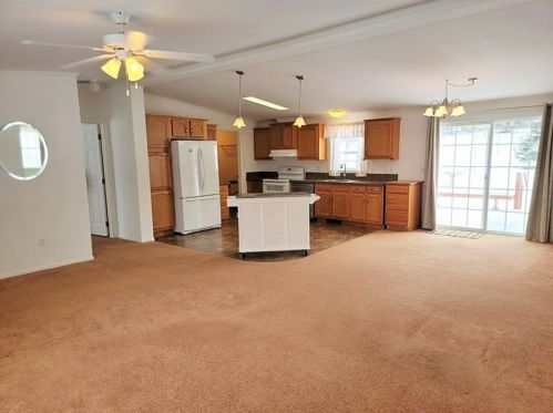 310 Bennington Rd, Hopwood, PA 15445-2219