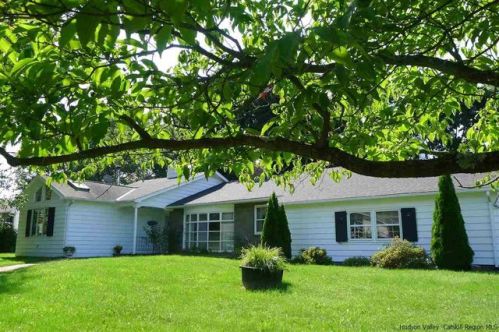 152 Sheryl St, Hurley, NY 12443-5809