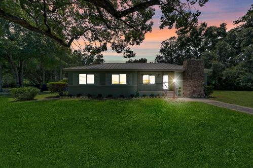 1503 Forest Dr, Sanford, FL 32771-4658