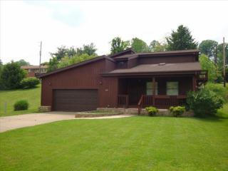 6021 Leonard Heights Ln, Charleston, WV 25312-9423