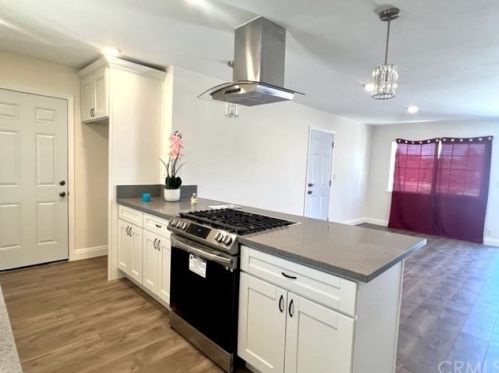 16431 Forrest Ave, Victorville CA  92395-3416 exterior