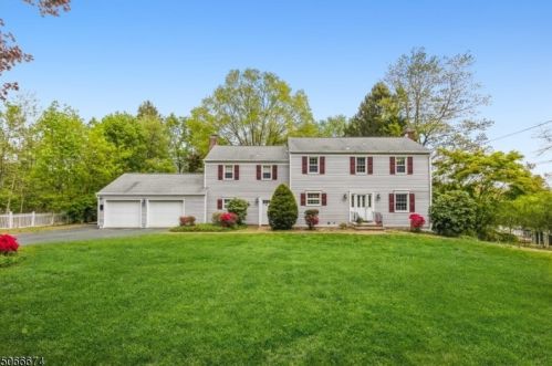 2 Condit Pl, Bernardsville, NJ 07924-2533