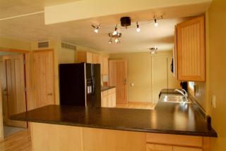 819 College St, Cedar Falls IA  50613-2557 exterior