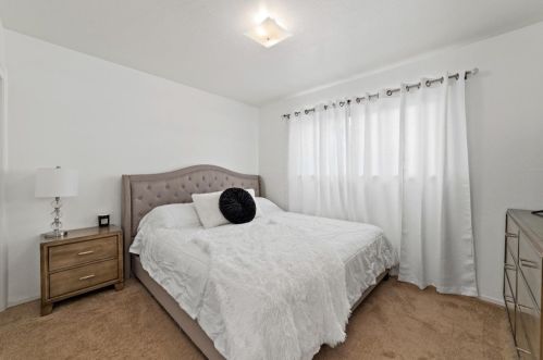 608 Trask Ln, Modesto CA  95354-1950 exterior