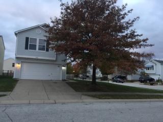1132 Crescent Dr, Greenwood, IN 46143-8141