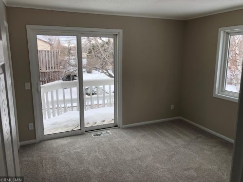 11208 Wren St, Minneapolis MN 55433-3569 exterior