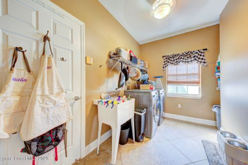 3910 Wateroak Way, Titusville FL  32796-1475 exterior