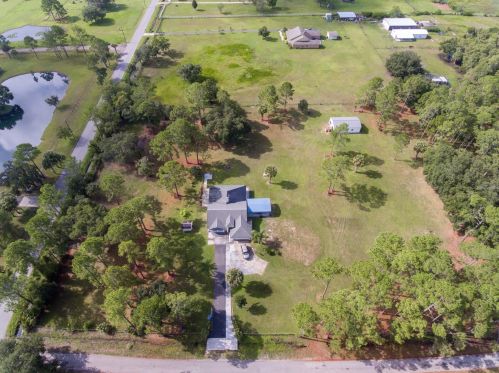 965 Catfish Rd, Osteen, FL 32764-9708