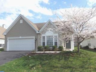 738 Village Ave, Collegeville, PA 19426-4169