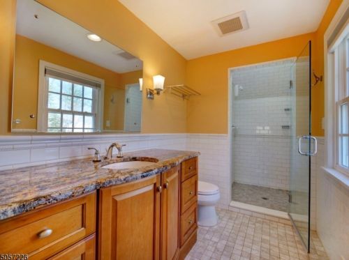 1 Hathaway Ln, Verona NJ  07044-2306 exterior