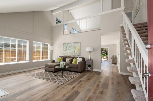 9104 Libra Dr, San Diego, CA 92126-4710