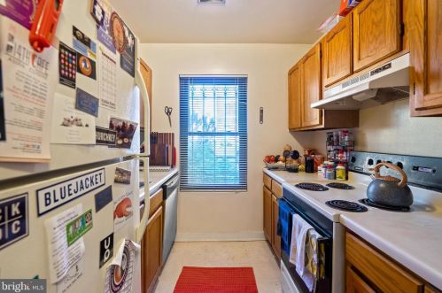 1200 Q St, Washington, DC 20009-4361