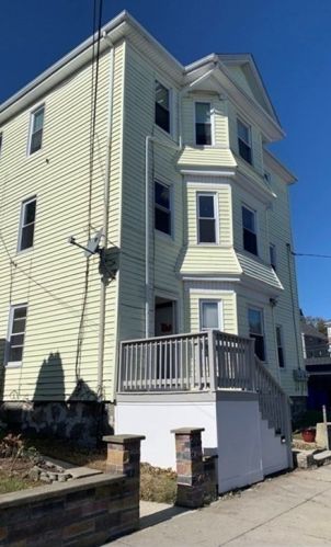 235 Mott St, Fall River MA  02721-2779 exterior