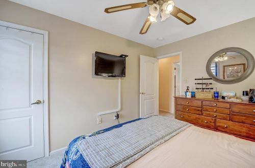 35 Madison Ave, Berlin Boro NJ  08009-9459 exterior