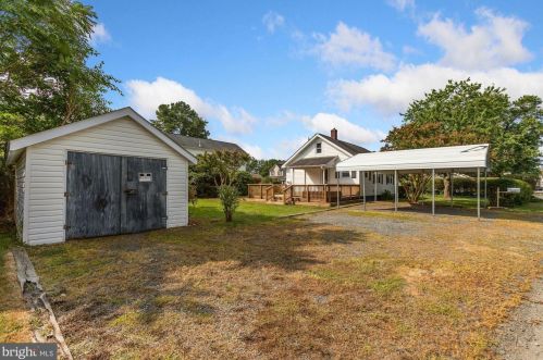 319 Third St, Fredericksburg VA  22408-2321 exterior