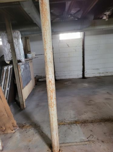 3863 55, Milwaukee WI 53220-2045 exterior