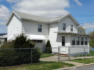85 Burke St, Wilkes Barre, PA 18705-1405