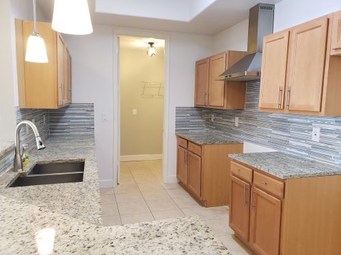 10440 Stephanie Way, Port Saint Lucie, FL 34987-1975