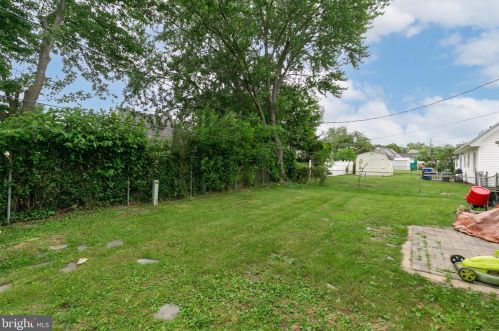 15 Harper Ln, Willingboro NJ  08046-1711 exterior