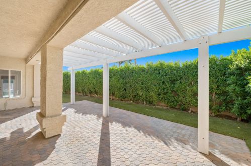 48211 Vista De Nopal, La Quinta CA  92253-2275 exterior