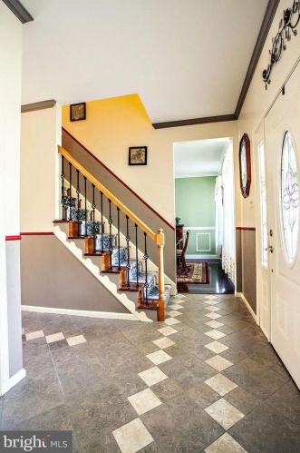 109 Joan Dr, Collegeville PA  19426-1958 exterior