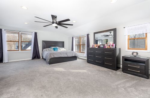 20 Alfred Dr, Colchester CT  06415-1766 exterior